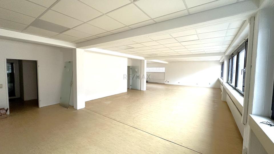 Gewerbeobjekt Göppingen - 10&euro; | Angebot:23936760