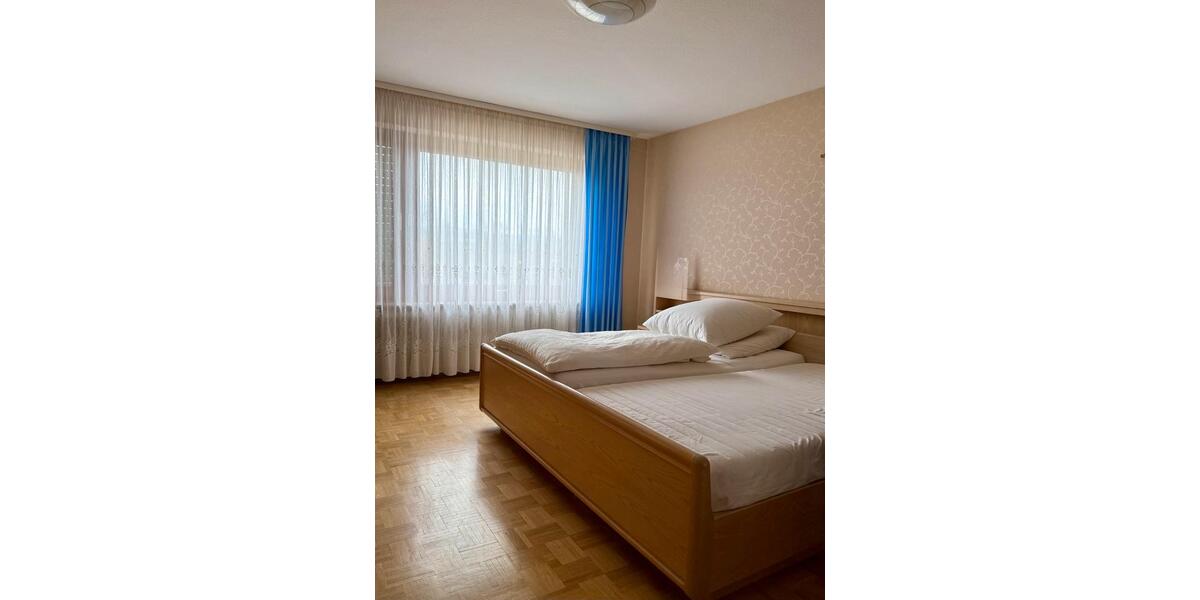 Einfamilienhaus Heuchlingen - 7.5 Zimmer, 197 m&sup2;, 540.000&euro; | Angebot:25637085