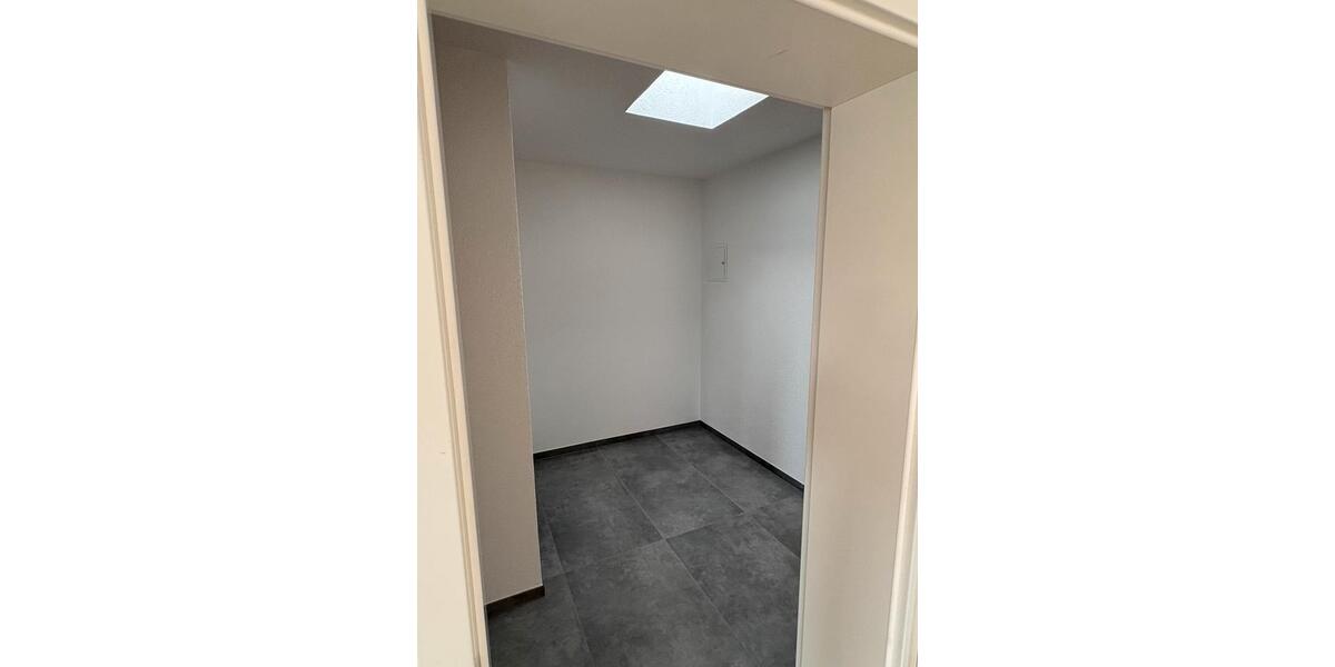 Etagenwohnung Täferrot - 3.5 Zimmer, 88 m&sup2;, 319.000&euro; | Angebot:25591272