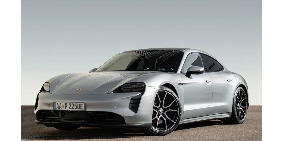 Porsche Taycan 49.080 km 67.880 &euro; Schwäbisch Gmünd 73529