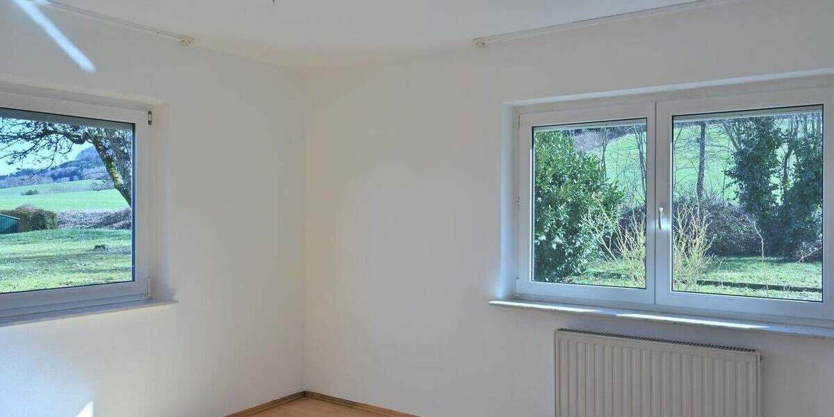 Mehrfamilienhaus, Wohnhaus Schwäbisch Gmünd Reitprechts - 6 Zimmer, 126 m&sup2;, 360.000&euro; | Angebot:25802818