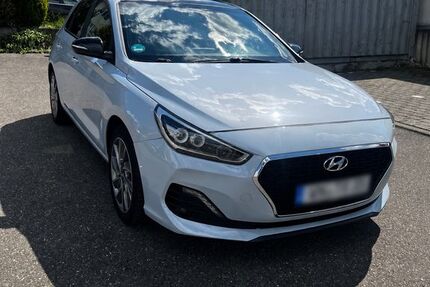 Hyundai i30 130.000 km 11.800 &euro; Schorndorf 73614