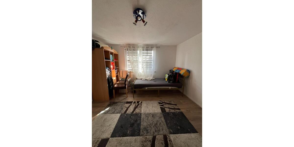 Etagenwohnung Lorch - 3 Zimmer, 96 m&sup2;, 880&euro; | Angebot:25216173
