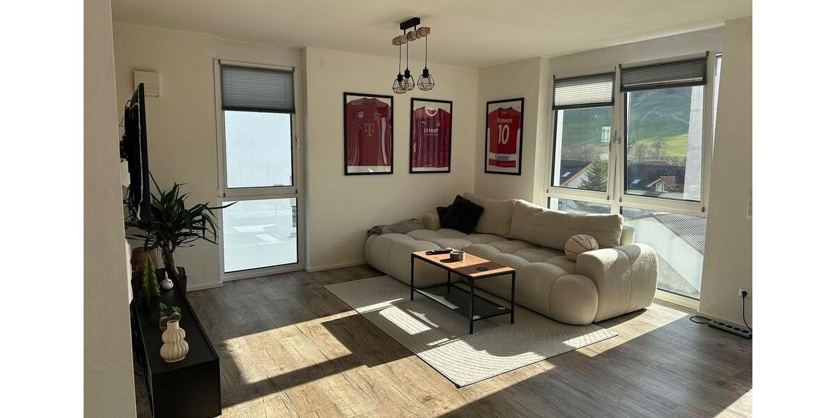 Etagenwohnung Deggingen - 3 Zimmer, 72 m&sup2;, 920&euro; | Angebot:25943171