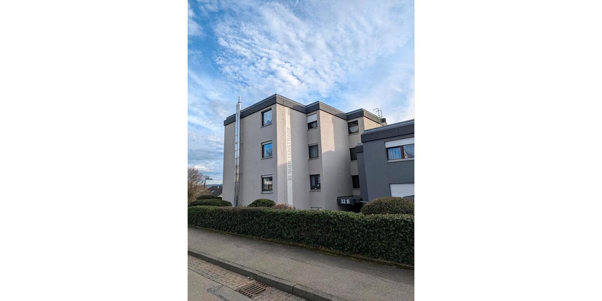 Erdgeschoßwohnung Eislingen (Fils) - 2 Zimmer, 81 m&sup2;, 1.110&euro; | Angebot:25615160