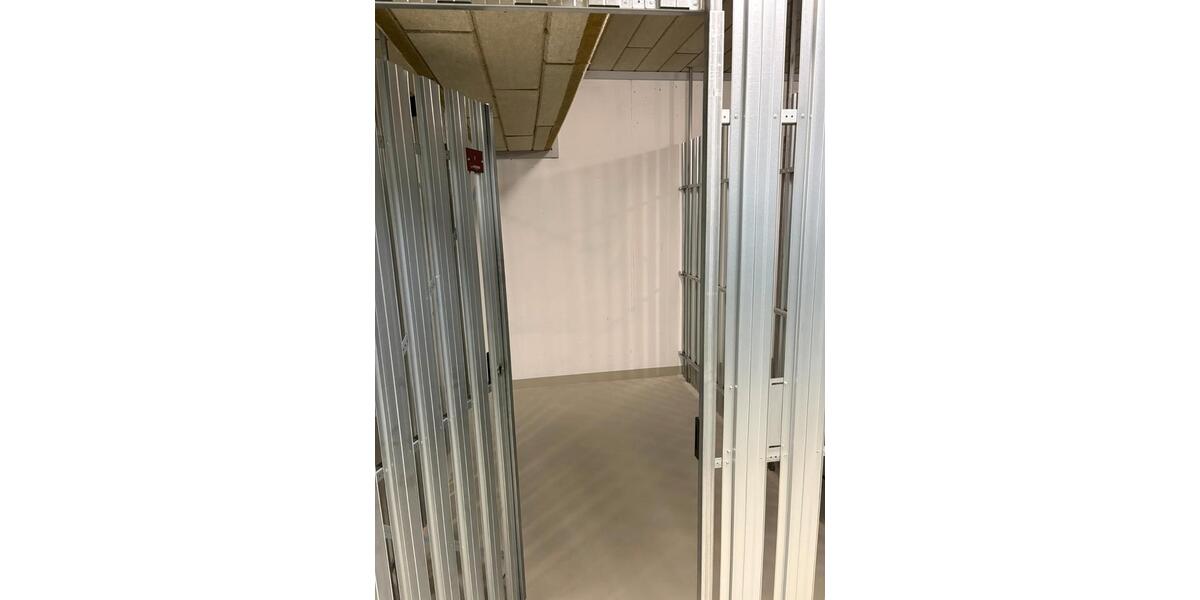 Erdgeschoßwohnung Kirchheim unter Teck - 2 Zimmer, 50 m&sup2;, 850&euro; | Angebot:26049571