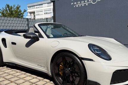 Porsche 992 5.000 km 303.450 &euro; Fellbach 70736