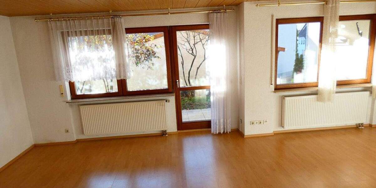 Etagenwohnung Lauterstein Nenningen - 3 Zimmer, 82 m&sup2;, 219.000&euro; | Angebot:25695359