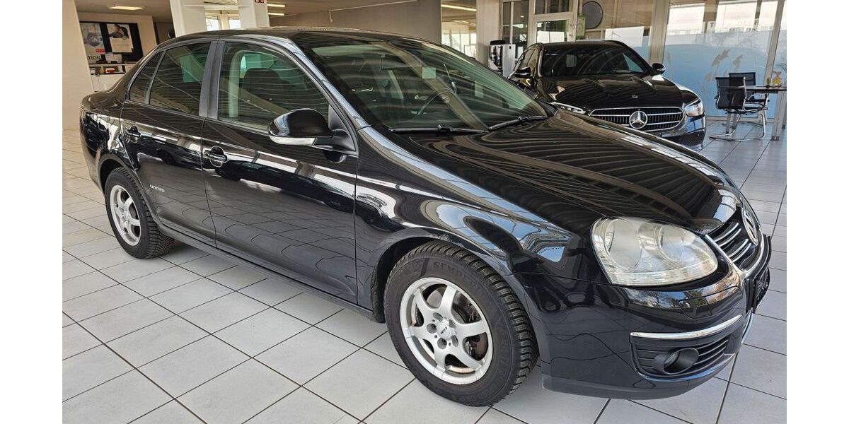 VW Jetta 243.000 km 2.790 &euro; Berghülen 89180