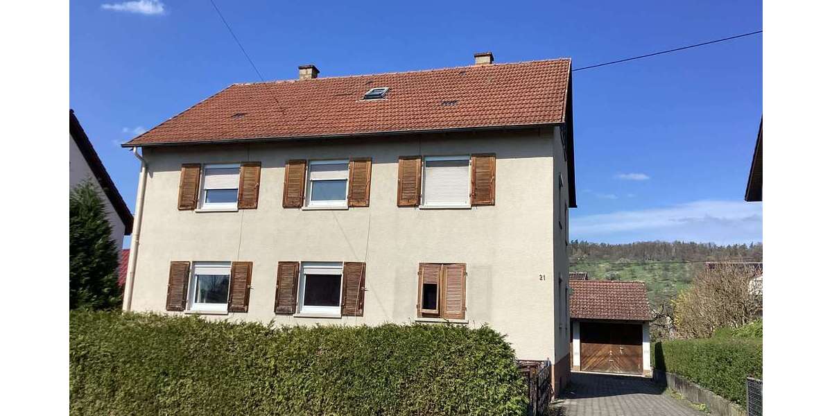 Einfamilienhaus Schorndorf-Haubersbronn Haubersbronn - 8 Zimmer, 185 m&sup2;, 440.000&euro; | Angebot:25806425