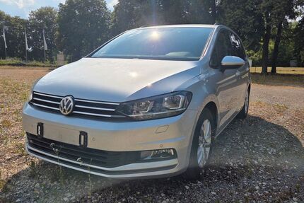 VW Touran 145.000 km 14.700 &euro; Oberboihingen 72644
