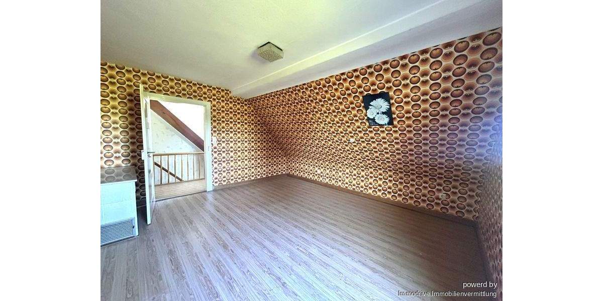 Doppelhaushälfte Laichingen-Feldstetten Feldstetten - 9 Zimmer, 168 m&sup2;, 249.000&euro; | Angebot:25672482