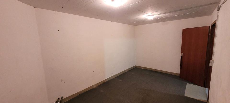 Etagenwohnung Esslingen am Neckar Brühl - 3.5 Zimmer, 86 m&sup2;, 1.200&euro; | Angebot:26654953