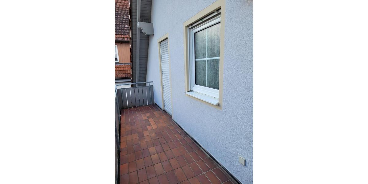 Etagenwohnung Bissingen an der Teck - 3 Zimmer, 75 m&sup2;, 700&euro; | Angebot:25934831