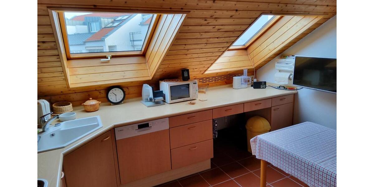 Dachgeschoßwohnung Bad Boll - 3 Zimmer, 76 m&sup2;, 325.000&euro; | Angebot:26073214