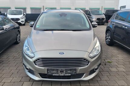 Ford S-Max 131.369 km 14.999 &euro; Winnenden 71364
