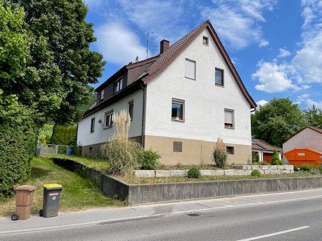 Mehrfamilienhaus, Wohnhaus Lenningen Unterlenningen - 6 Zimmer, 160 m&sup2;, 599.000&euro; | Angebot:25741058