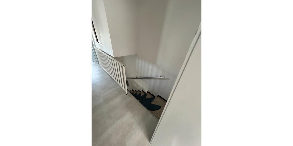 Doppelhaushälfte Gammelshausen - 5 Zimmer, 104 m&sup2;, 420.000&euro; | Angebot:26841857