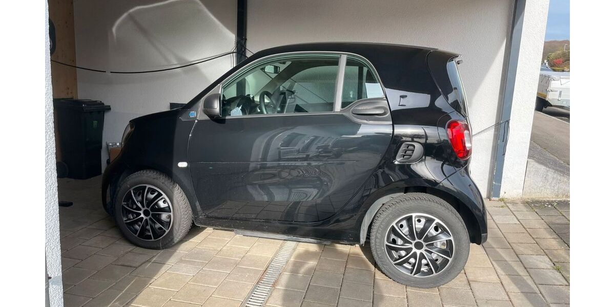 Smart ForTwo 13.500 km 10.999 &euro; Reichenbach 73262