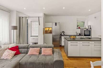 Wohnung Fellbach - 3 Zimmer, 88 m&sup2;, 449.000&euro; | Angebot:25916082