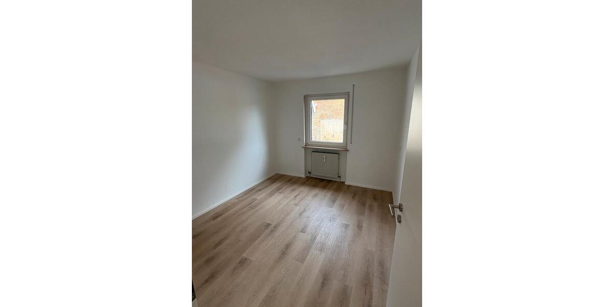 Etagenwohnung Täferrot - 3.5 Zimmer, 88 m&sup2;, 319.000&euro; | Angebot:25591272