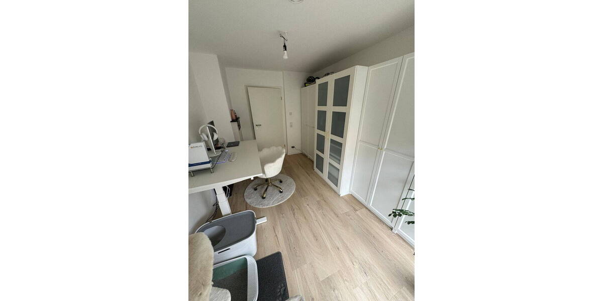 Etagenwohnung Kernen Rommelshausen - 3 Zimmer, 61 m&sup2;, 870&euro; | Angebot:26080768