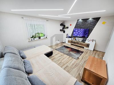 CHARMANT, ZENTRAL UND NACHHALTIG, MIT VIEL PLATZ - Einfamilienhaus Lorch | Angebot:27229356