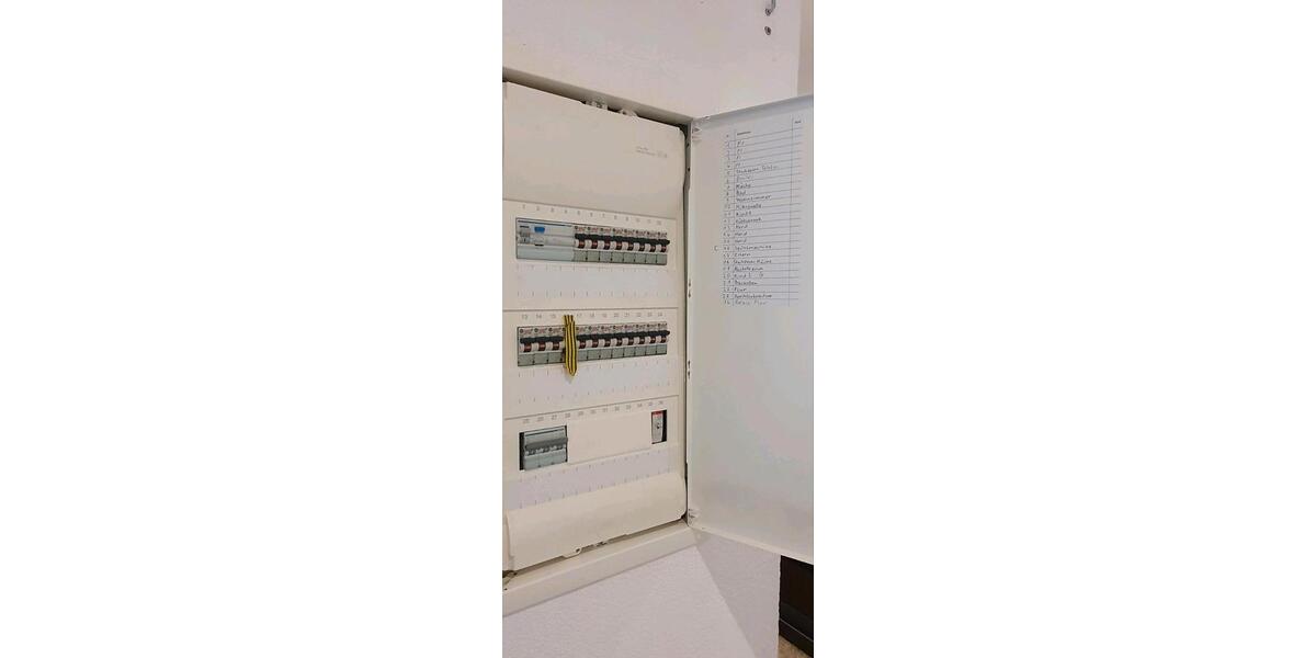 Etagenwohnung Wernau (Neckar) - 5 Zimmer, 103 m&sup2;, 380.000&euro; | Angebot:25080474