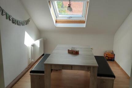 Wohnung Gammelshausen - 4 Zimmer, 45 m&sup2;, 440&euro; | Angebot:27611697