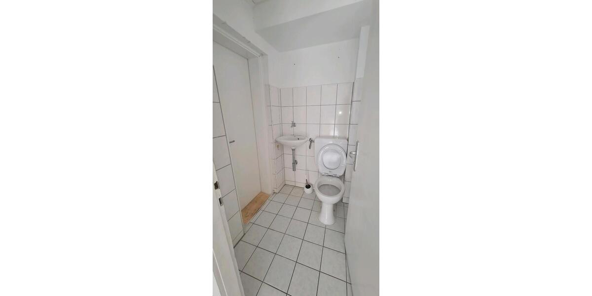 Etagenwohnung Lorch - 4 Zimmer, 90 m&sup2;, 1.000&euro; | Angebot:27570365