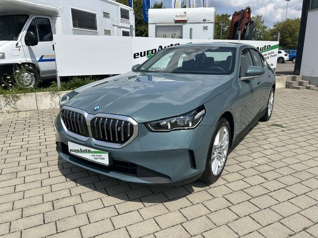 BMW i5 14.385 km 51.700 &euro; Donzdorf 73072