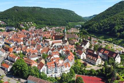 Wohnung Bad Urach - 2 Zimmer, 85 m&sup2;, 215.000&euro; | Angebot:25737393