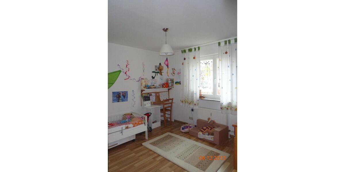 Etagenwohnung Winnenden - 3 Zimmer, 73 m&sup2;, 1.150&euro; | Angebot:25392252