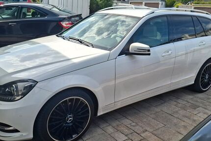 Mercedes-Benz C 250 125.000 km 14.990 &euro; Plochingen 73207