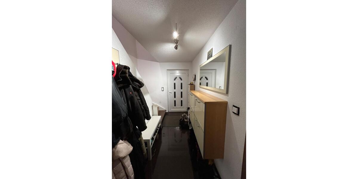 Doppelhaushälfte Laichingen - 5 Zimmer, 130 m&sup2;, 450.000&euro; | Angebot:24479377