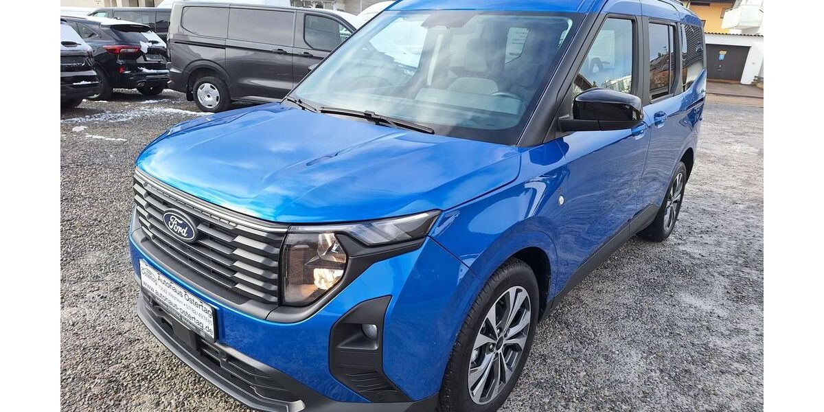 Ford Tourneo Courier 4.200 km 23.780 &euro; Welzheim 73642