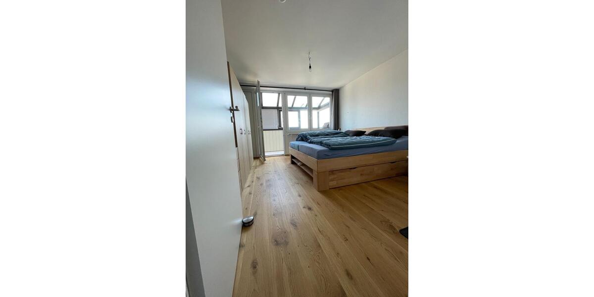 Etagenwohnung Winnenden - 3.5 Zimmer, 90 m&sup2;, 1.670&euro; | Angebot:26022434