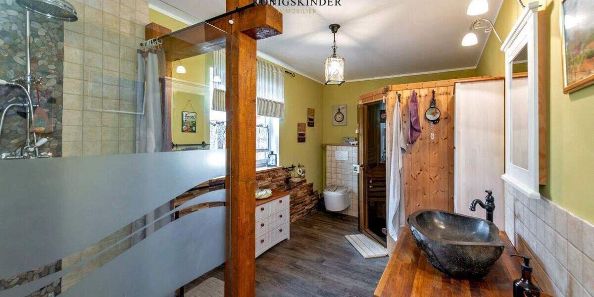 Einfamilienhaus Eislingen/Fils Eislingen - 4 Zimmer, 124 m&sup2;, 649.000&euro; | Angebot:25772423