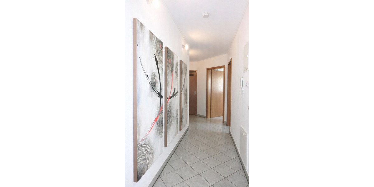 Etagenwohnung Erkenbrechtsweiler - 2.5 Zimmer, 72 m&sup2;, 820&euro; | Angebot:25710182