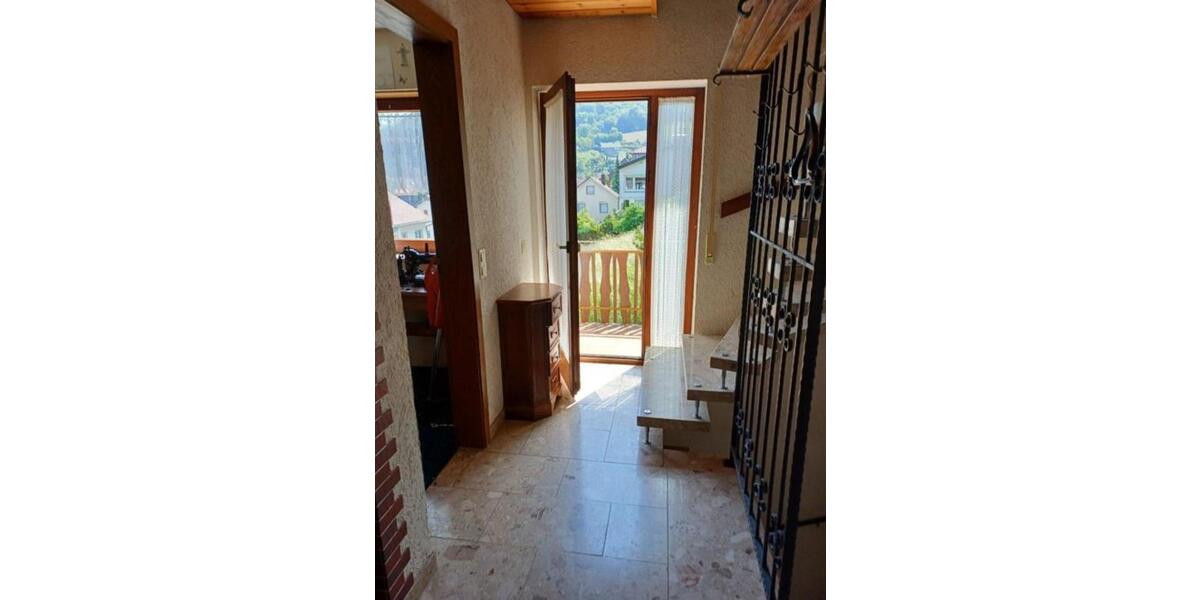 Einfamilienhaus Wiesensteig - 10.5 Zimmer, 180 m&sup2;, 490.000&euro; | Angebot:24638352