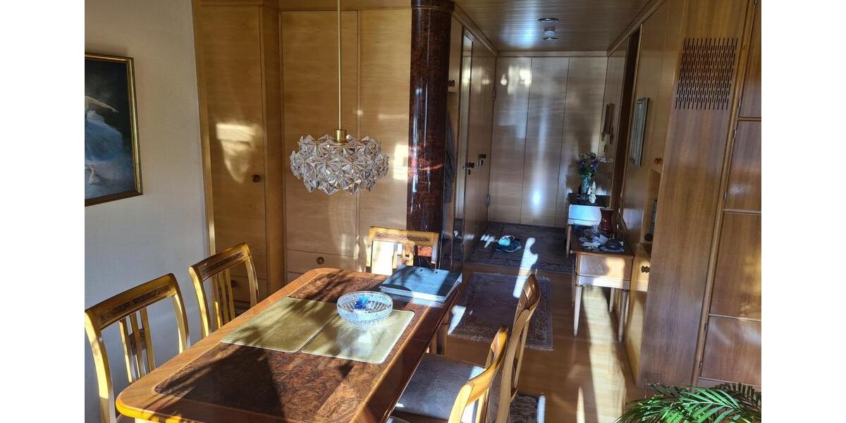 Etagenwohnung Esslingen am Neckar Pliensauvorstadt - 3 Zimmer, 84 m&sup2;, 340.000&euro; | Angebot:25086197