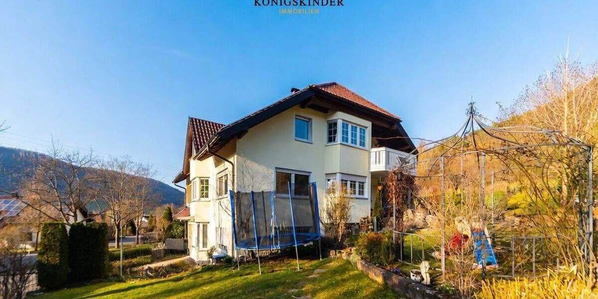 Mehrfamilienhaus, Wohnhaus Deggingen - 8 Zimmer, 260 m&sup2;, 849.000&euro; | Angebot:25733936
