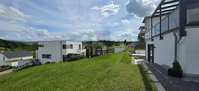GRUNDSTÜCK MIT WEITBLICK IN RUHIGER WOHNLAGE - Grundstück Albershausen | Angebot:27095312