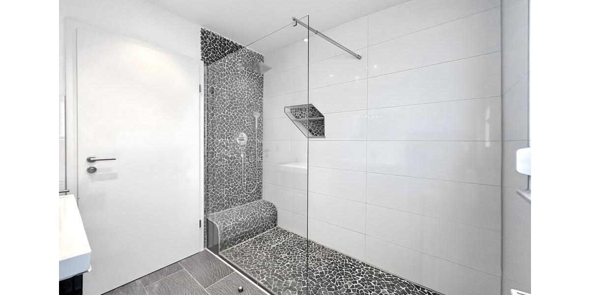 Dachgeschoßwohnung Winnenden - 4 Zimmer, 70 m&sup2;, 950&euro; | Angebot:25648717