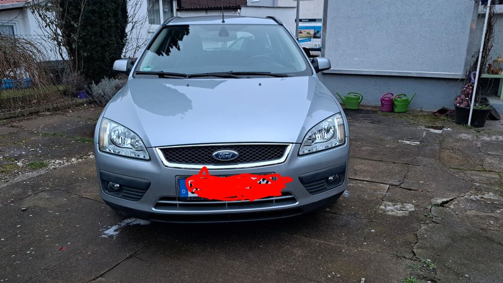 Ford Focus 245.000 km 1.400 &euro; Wäschenbeuren 73116