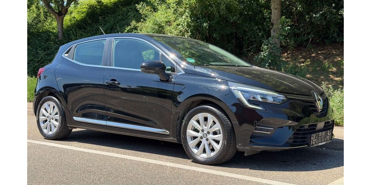 Renault Clio 43.000 km 13.500 &euro; Fellbach 70736