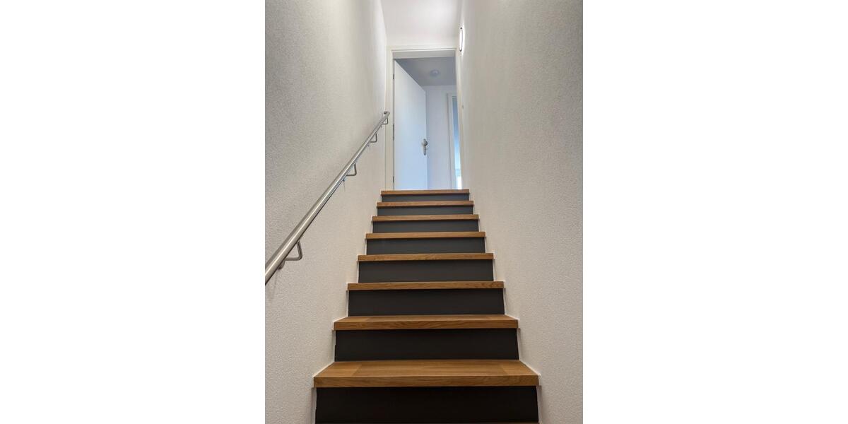 Dachgeschoßwohnung Schwäbisch Gmünd Bargau - 3 Zimmer, 72 m&sup2;, 60&euro; | Angebot:25255250