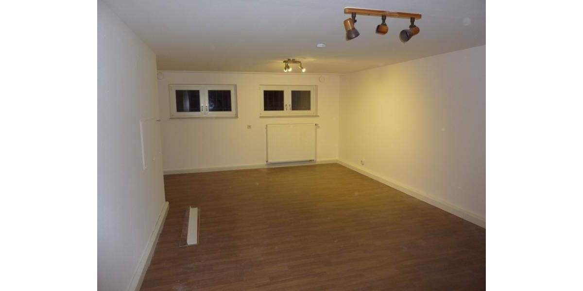 Mehrfamilienhaus, Wohnhaus Weilheim an der Teck Weilheim - 6 Zimmer, 410.000&euro; | Angebot:25743286