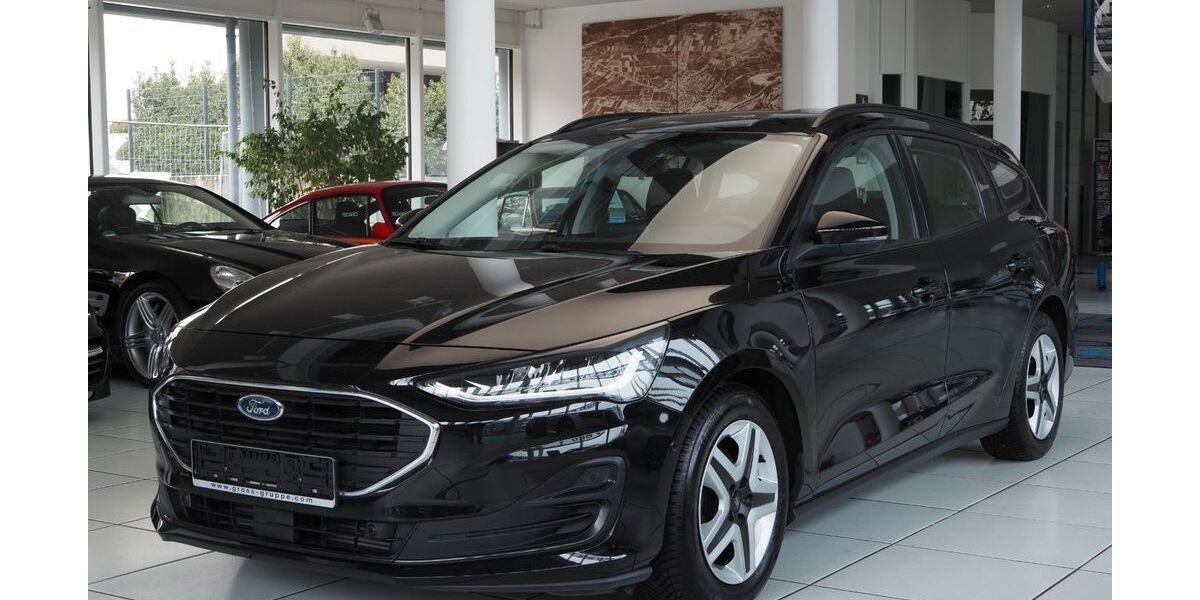 Ford Focus 40.800 km 18.490 &euro; Köngen 73257