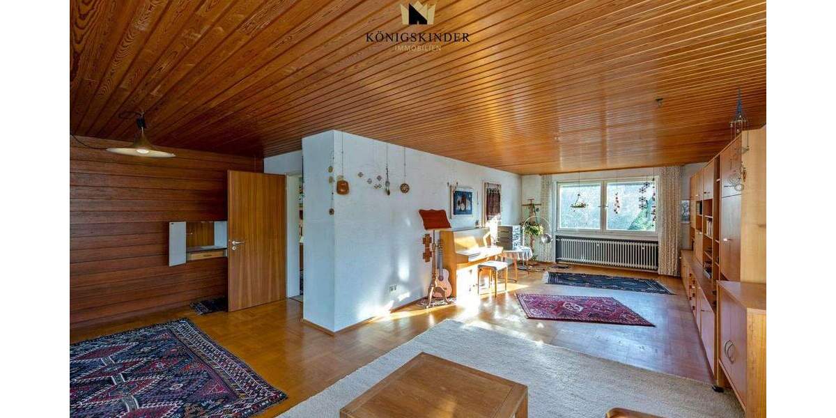 Einfamilienhaus Bad Urach - 6 Zimmer, 182 m&sup2;, 395.000&euro; | Angebot:25669344